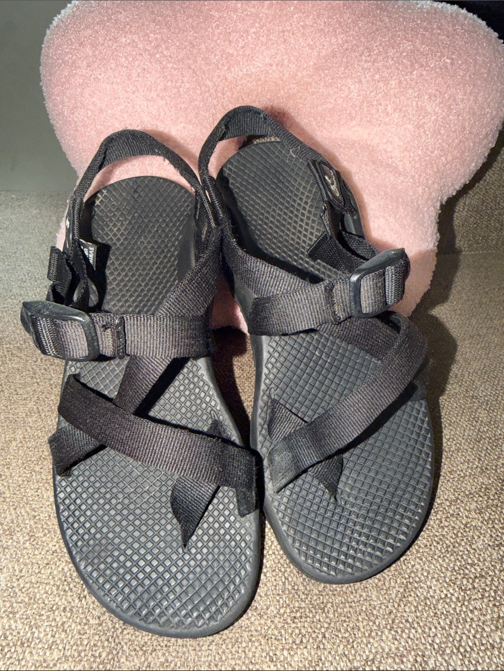 Black Chaco women’s size 8.5 adjustable